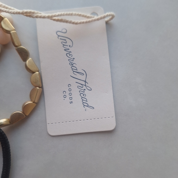 Universal threads genuine Stone gold tone elastic bracelet - Picture 4 of 6